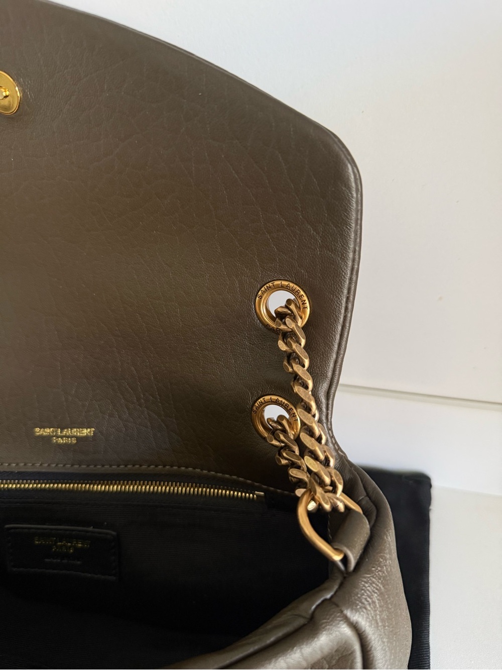 Saint Laurent Calypso Large Shoulder Bag - Picture 4 of 5